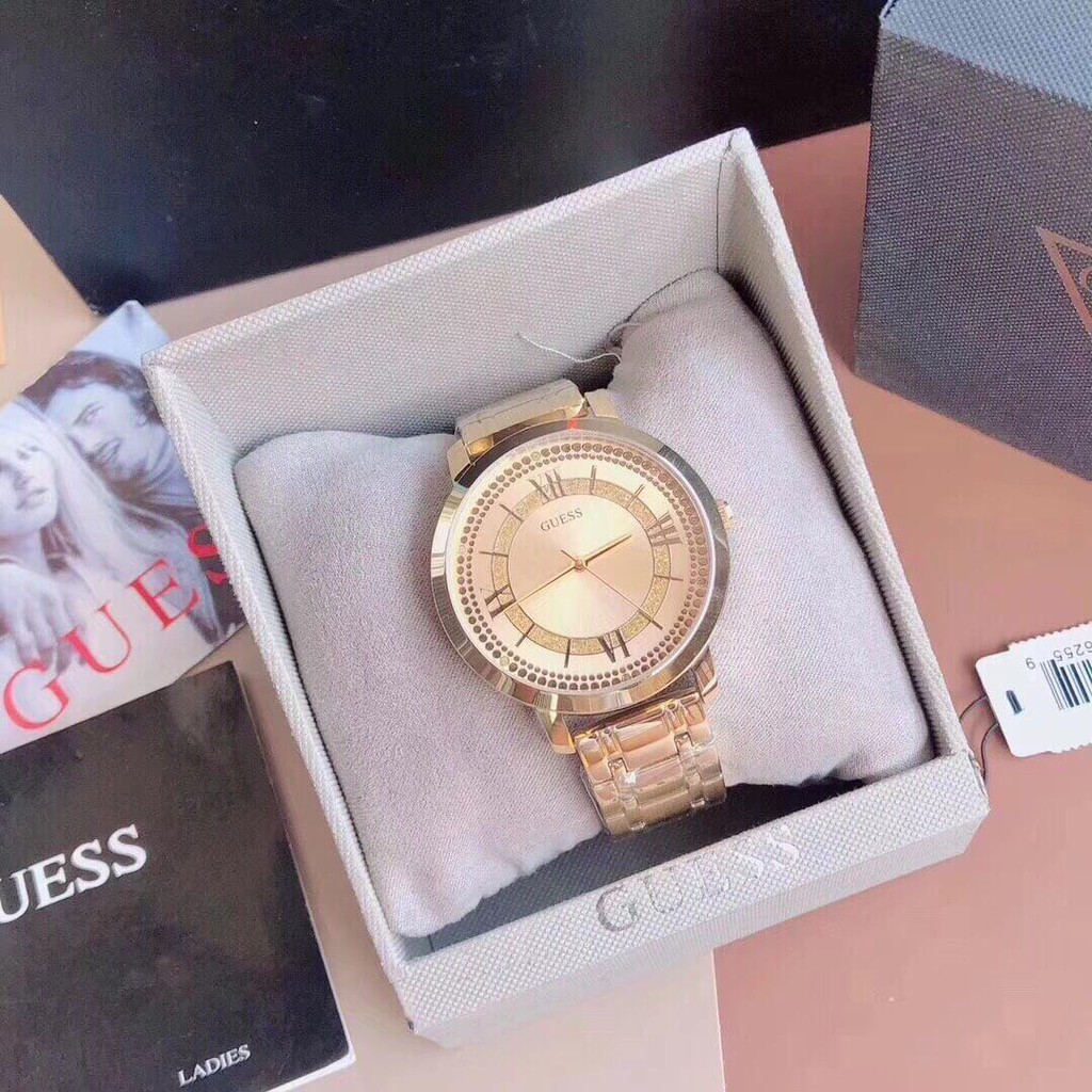 Đồng Hồ Guess Nữ W0933L2 40mm Xách Tay