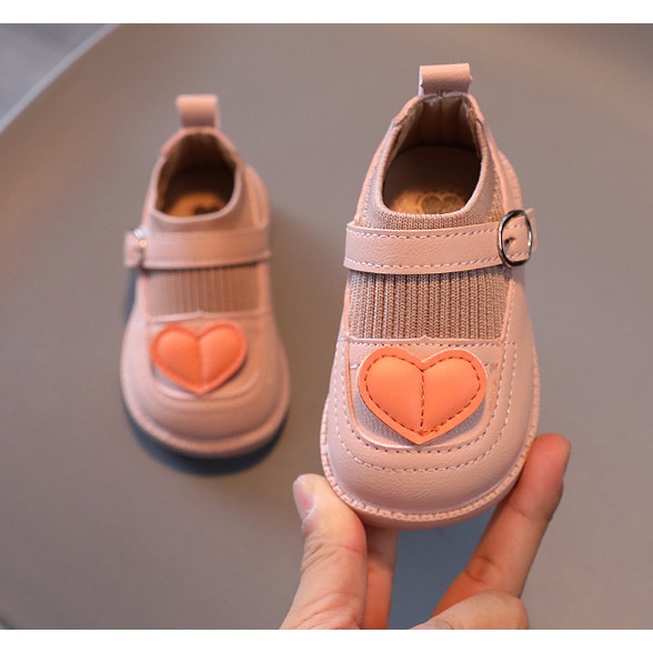 Giày cổ chun gắn nơ Tim siêu mềm cho bé gái [Mẫu Mới]