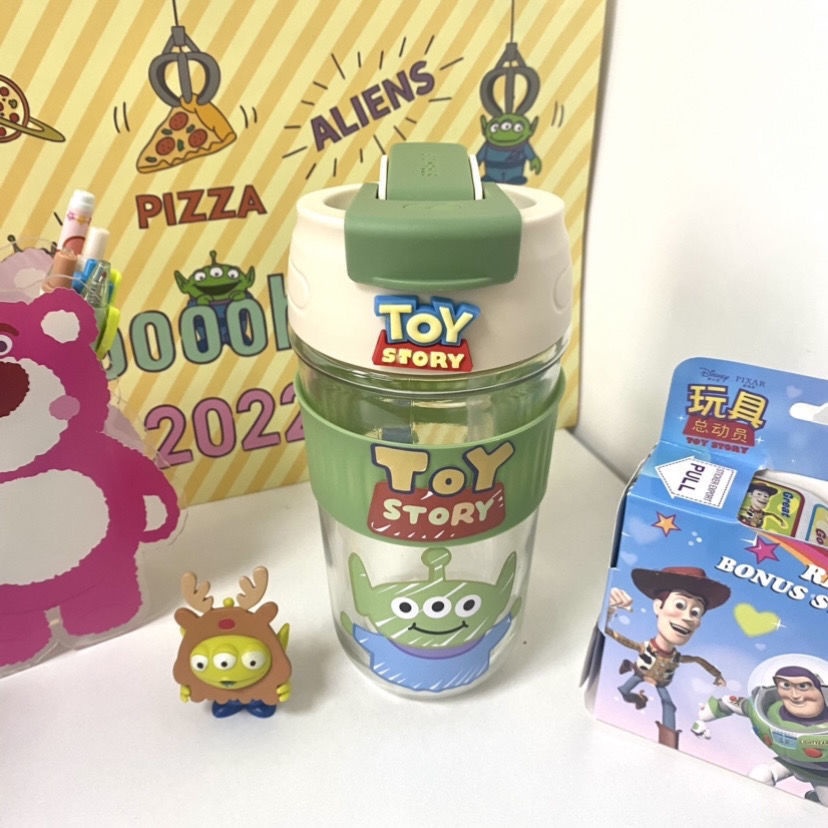 [Hàng Có Sẵn] Cốc Thủy Tinh Uống Cà Phê Hai Lớp Hình Dán Gấu Dâu Tây Nhỏ Gọn Không Cần Khoan Lỗ