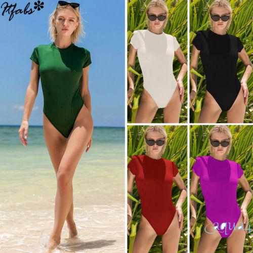 Jumpsuit Cổ Tròn Tay Ngắn