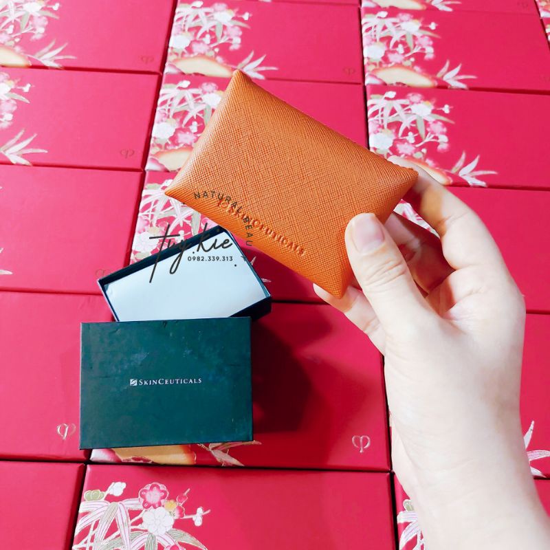 [ Gift Hãng ] Bóp Đựng Thẻ Skinceuti.cals Holder Card