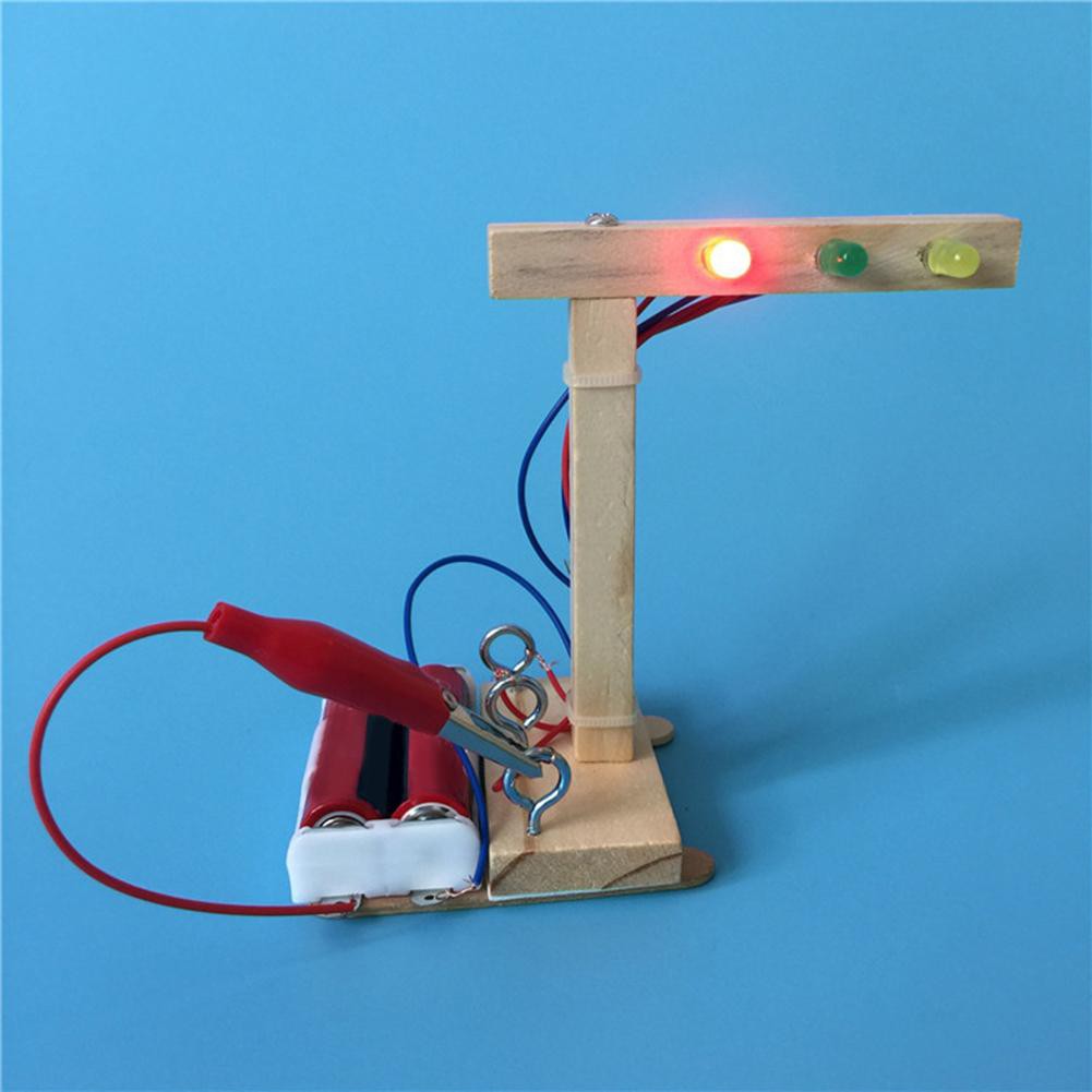 Đồ chơi thí nghiệm tự làm đèn giao thông giáo dục sớm cho trẻ