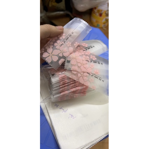 Túi kẹo Nougat mẫu hoa đào 200c