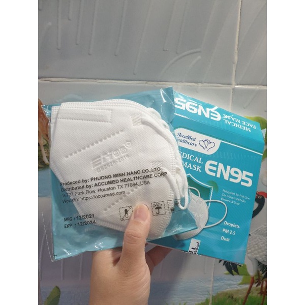 KHẨU TRANG N95 với 5 lớp kháng khuẩn đạt chuẩn Châu Âu