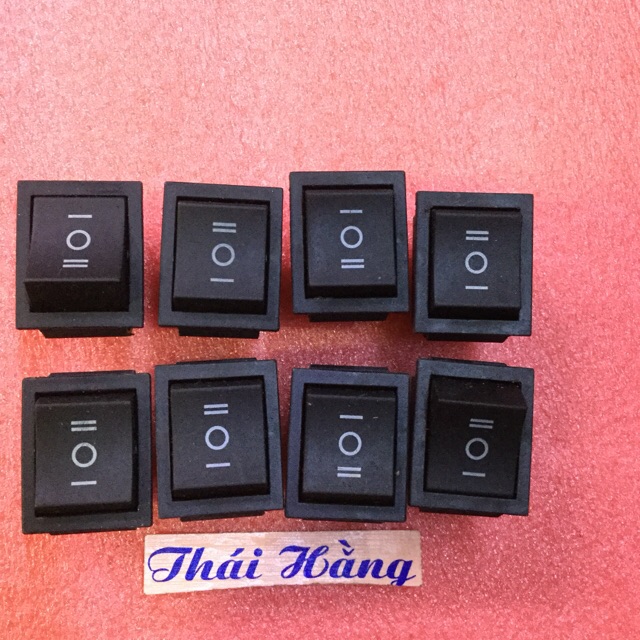 Công tắc 3 nấc 6 chân giá 5 chiếc