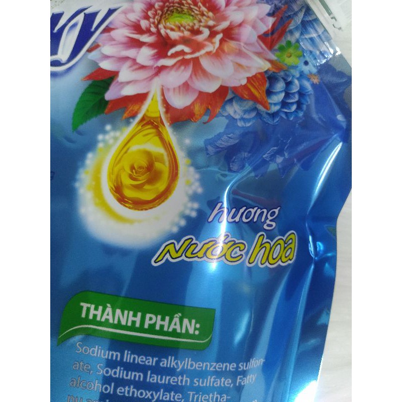 Nước giặt Binky hương nước hoa túi 2,4Kg (2,3 lít)