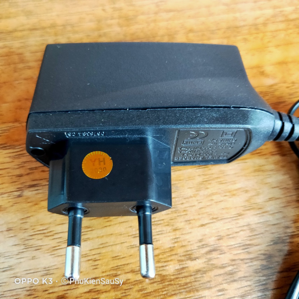 Sạc Nokia Chân tròn To dành cho điện thoại Nokia 110i và một số máy Nokia Khác 2610,3310,3100,3220..., Bảo hành 3 tháng