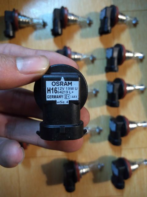 Bóng đèn gầm Toyota H16 chính hãng