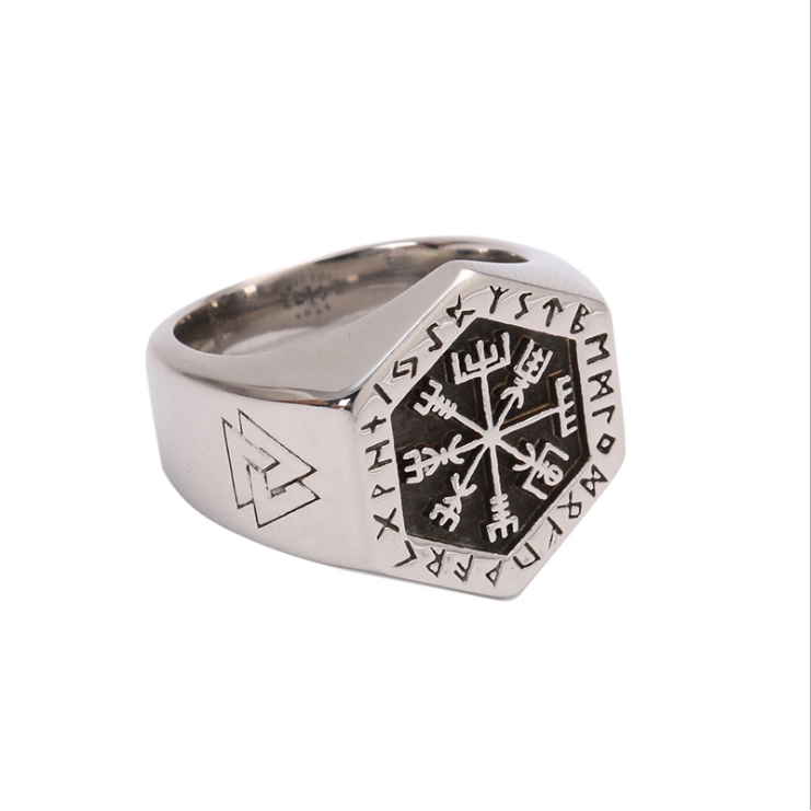 Nhẫn khắc họa tiết la bàn cá tính năng động cho nam