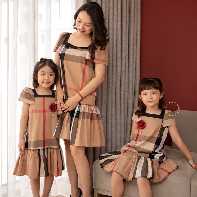 Váy babydoll bé gái 137KIDS thiết kế cổ vuông BBR chất cotton thoáng mát