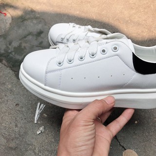 Giày thể thao nữ MCQ gót đen