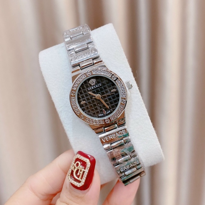 Đồng hồ đeo tay thời trang nữ VERSACE dây kim loại thép không gỉ mạ vàng mặt tròn đính đá cao cấp chống nước chống xước | BigBuy360 - bigbuy360.vn