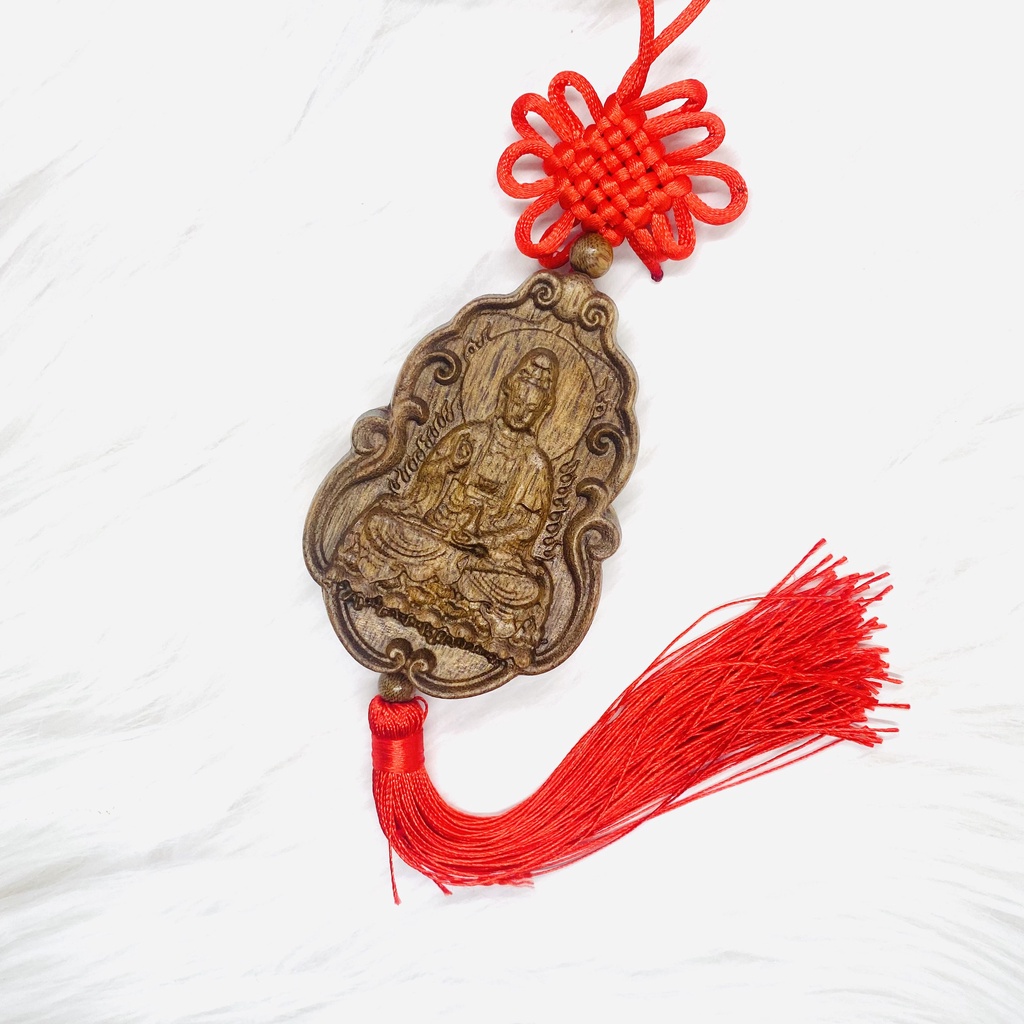 Dây treo xe ô tô tượng Phật Quan Âm trầm hương cao cấp của Vạn An Group, mang đến may mắn, bình an