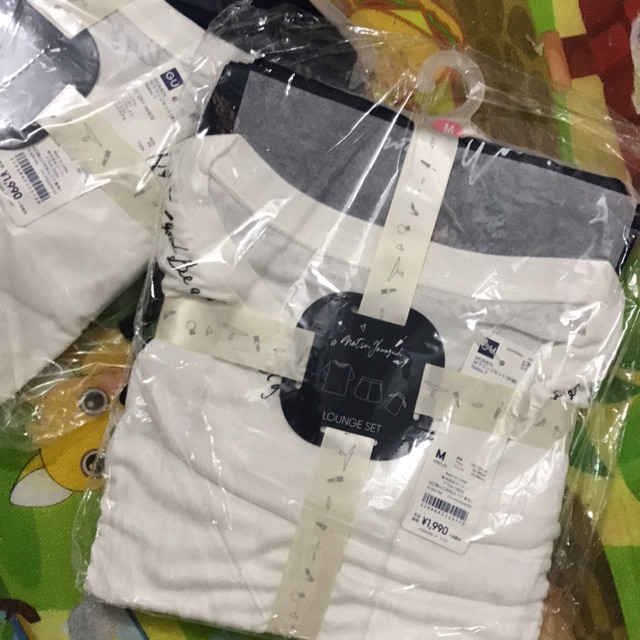 [Trả order] Bộ ngủ GU