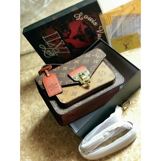 TÚI XÁCH NỮ LV fullbox