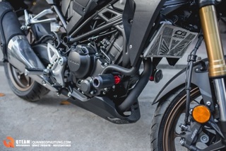 Bảo vệ két nước CB300
