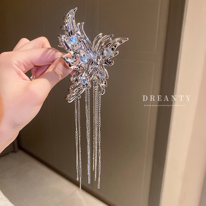 Kẹp Tóc Cá Mập Đính Đá Mặt Trăng Và Bướm Độc Đáo