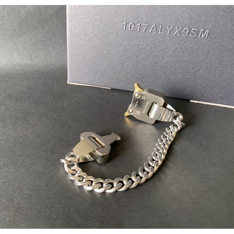 Vòng tay 1017 ALYX 9SM cubix buckle chain bracelet fw20