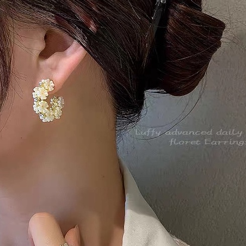 Bộ Khuyên Tai Đính Ngọc Trai Thời Trang Cho Nữ