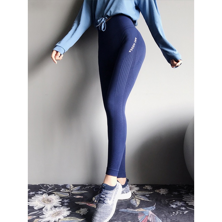 Quần legging nữ CLEACCO tập gym tập yoga chất vải dệt thoáng mát co giãn 4 chiều BORO SPORT