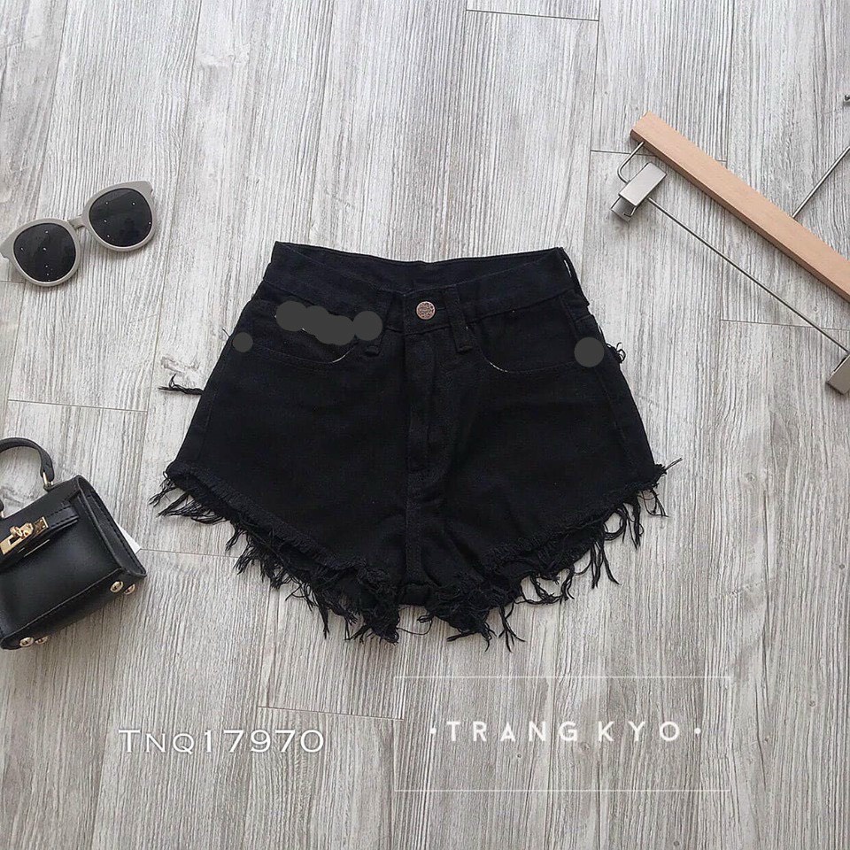 Quần shorts kaki loại 1 dáy tua rua trơn cực hot , chất kaki dày dặn co giãn nhẹ