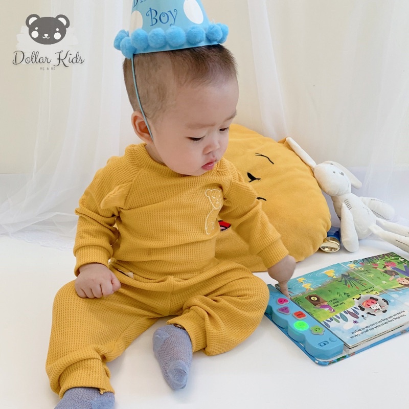 Bộ dài tay phối tai gấu cotton tổ ong đáng yêu cho bé trai, bé gái