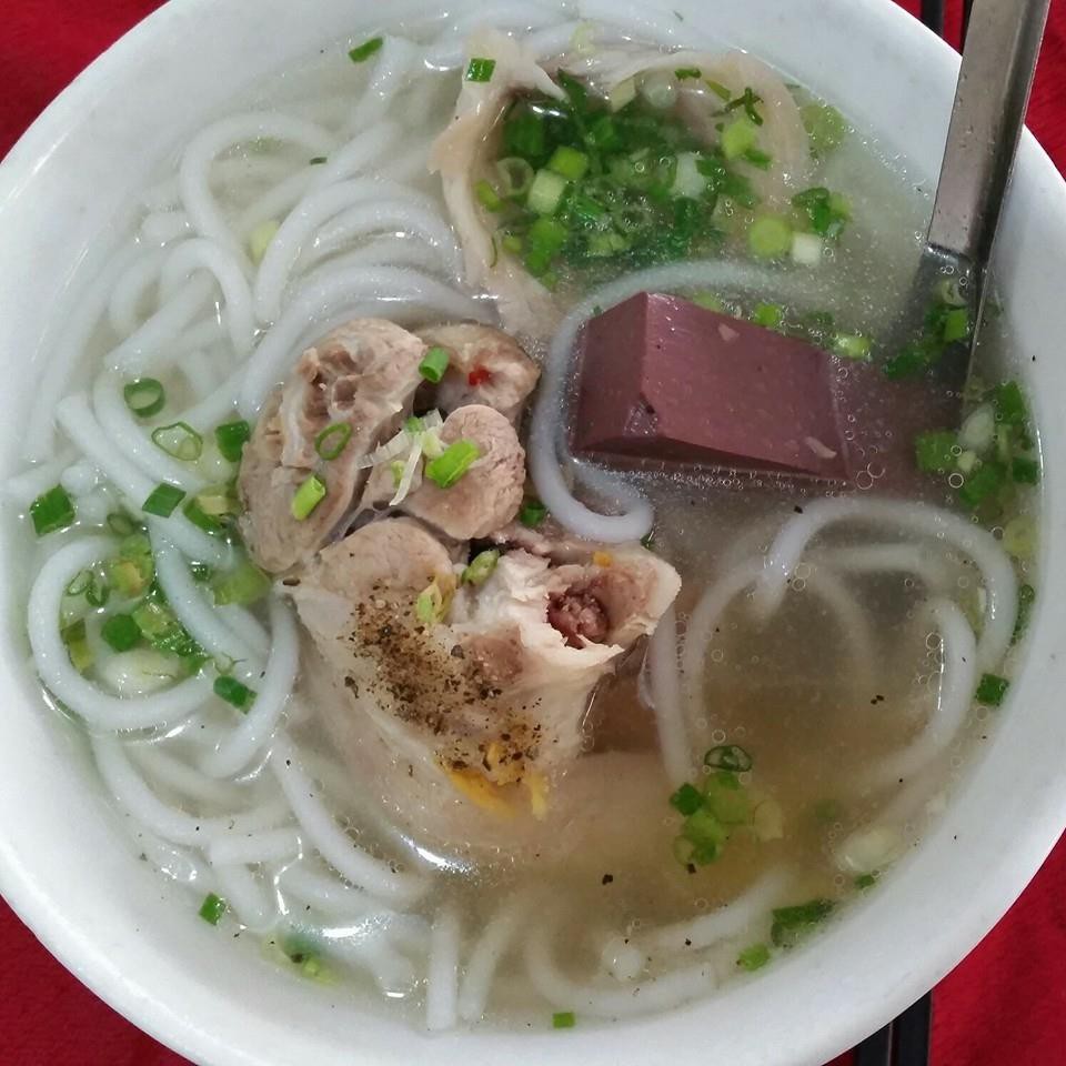 BÁNH CANH CHUẨN HUẾ CHẤT LƯỢNG