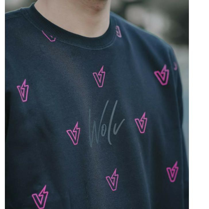 Áo Thun Tay Ngắn Cổ Tròn In Chữ This Is Crewneck Wolv | BigBuy360 - bigbuy360.vn