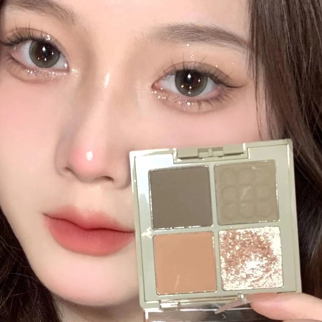 [Hàng mới về]Bảng Phấn Mắt SWEET MINT 4 Màu Lì Và Màu Nhũ Kim Tuyến Trang Điểm Lâu Trôi