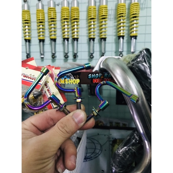 Móc Câu Titan 7 Màu Gắn Các Loại Xe