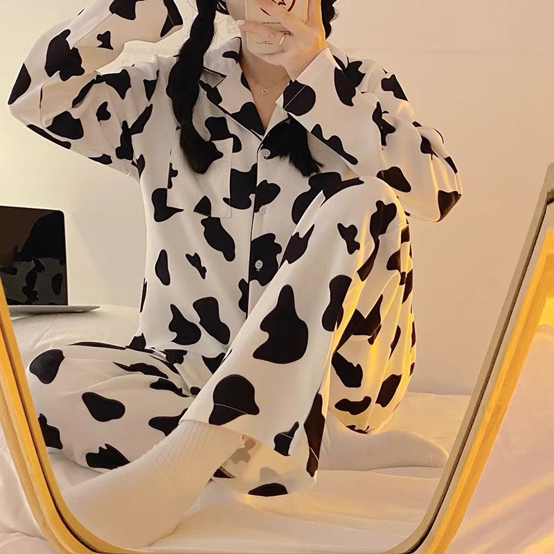 Bộ đồ ngủ dài tay thun cotton hoạ tiết hình bò sữa dễ thương | BigBuy360 - bigbuy360.vn