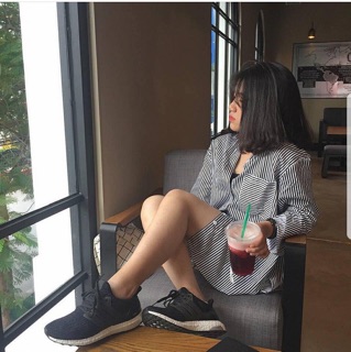 Sơ mi sọc oversize xám đen