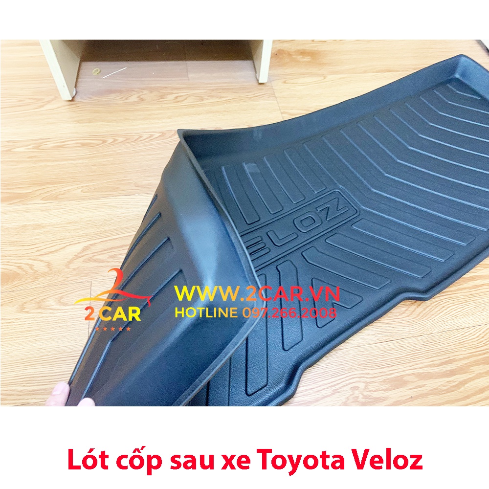 Lót cốp sau xe Toyota Veloz 2022 2023 chất liệu nhựa dẻo, không mùi, không thấm nước