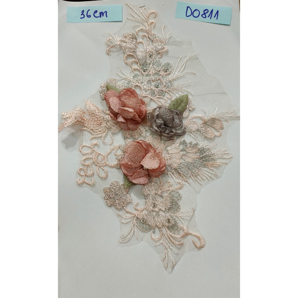 ren nền hồng 3 hoa xinh xinh mã DO811