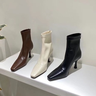 Boot cổ ngắn gót nhọn da mềm cao 7p