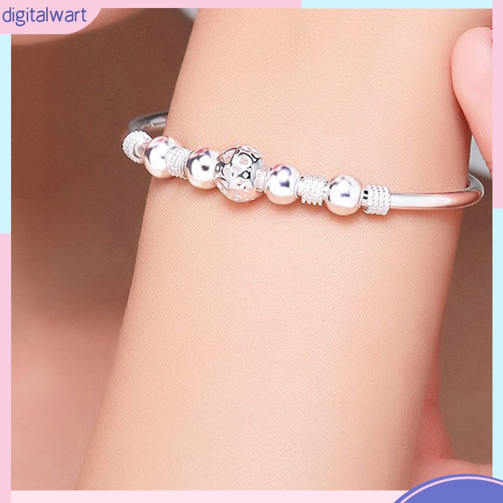 Vòng đeo tay thiết kế chuỗi hạt ngọc trai nhân tạo sang trọng cá tính dành cho nữ