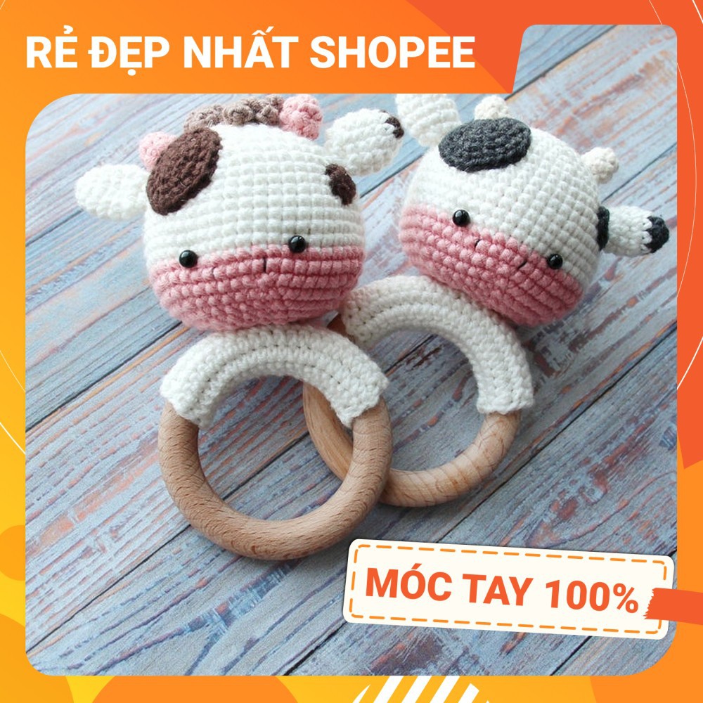 [FREESHIP + HANDMADE] Lục lạc cầm tay BÒ SỮA, móc tay 100% len chất lượng cao, an toàn tuyệt đối cho bé tập cầm nắm