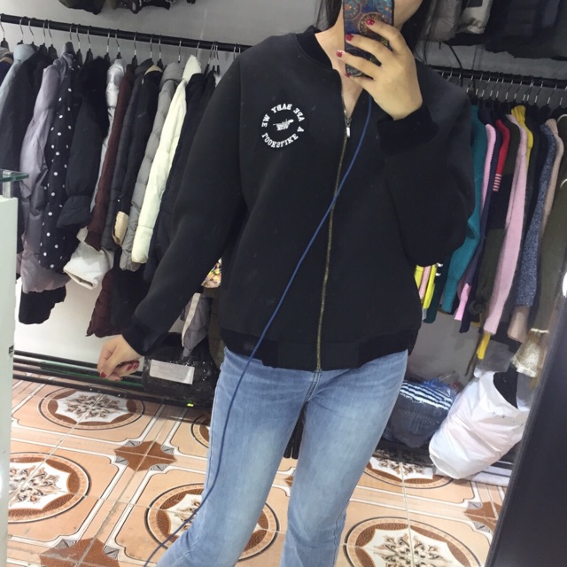 Hàng của c Lê Ngọc Hân