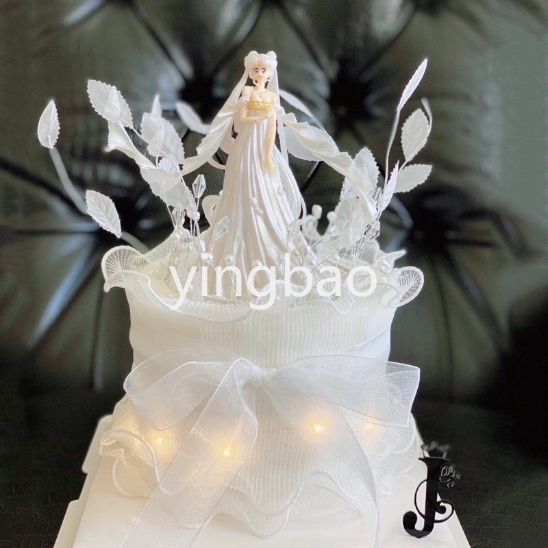 Mô Hình Thủy Thủ Mặt Trăng Bằng PVC Trang Trí Bánh Kem