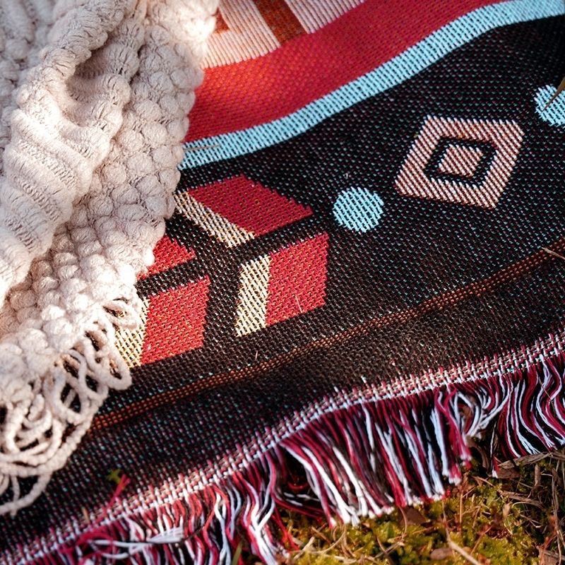 Thảm thổ cẩm khăn trải bàn sofa dã ngoại decor vintage cắm trại picnic và du lịch ngoài trời