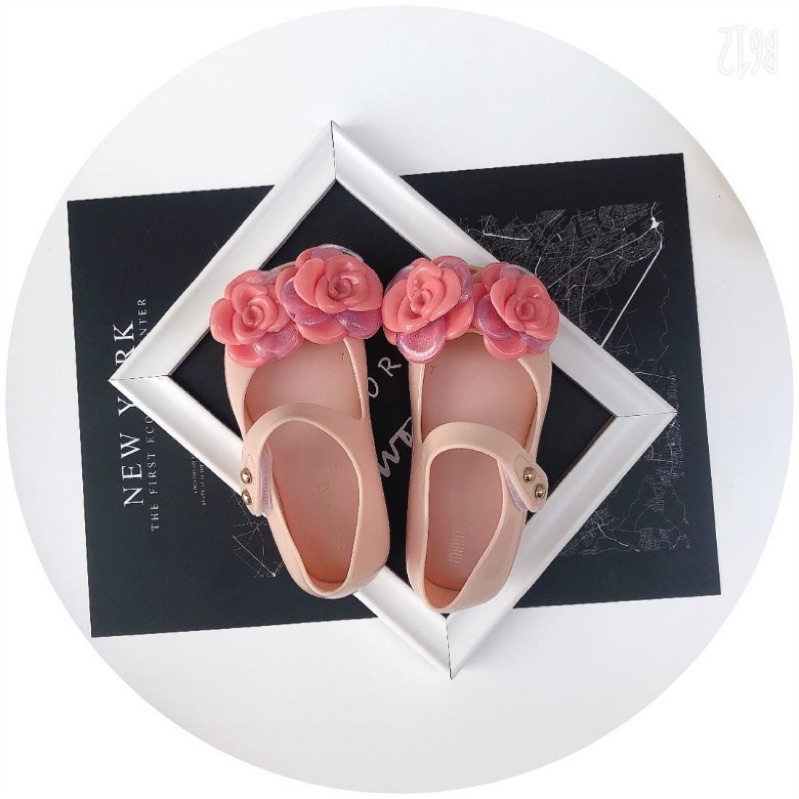 Giày búp bê nhựa thơm cực xinh cho bé gái