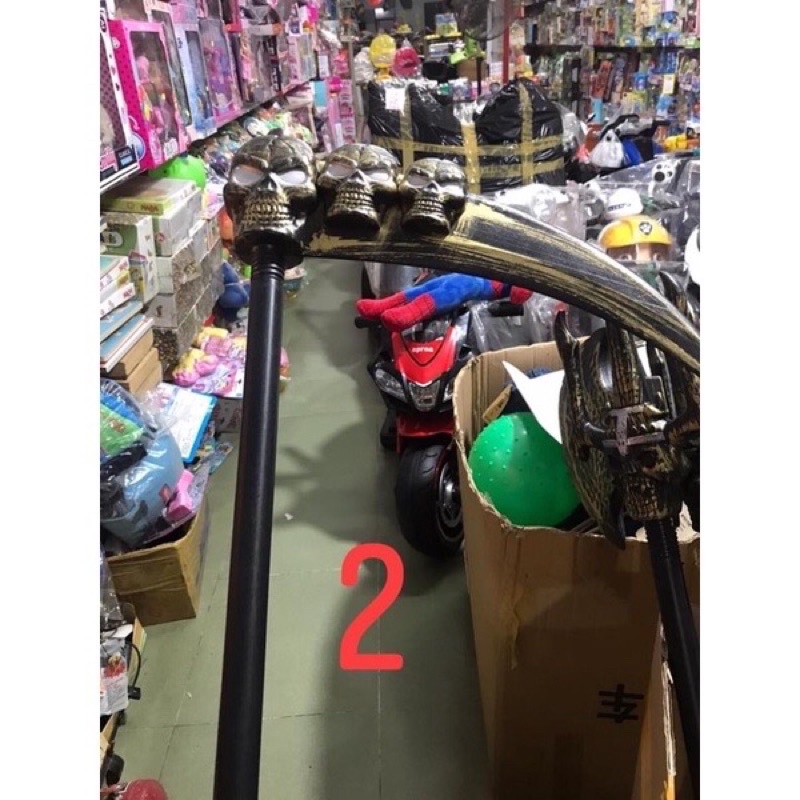 Cây vũ khí dài 1 m tay cầm halloween