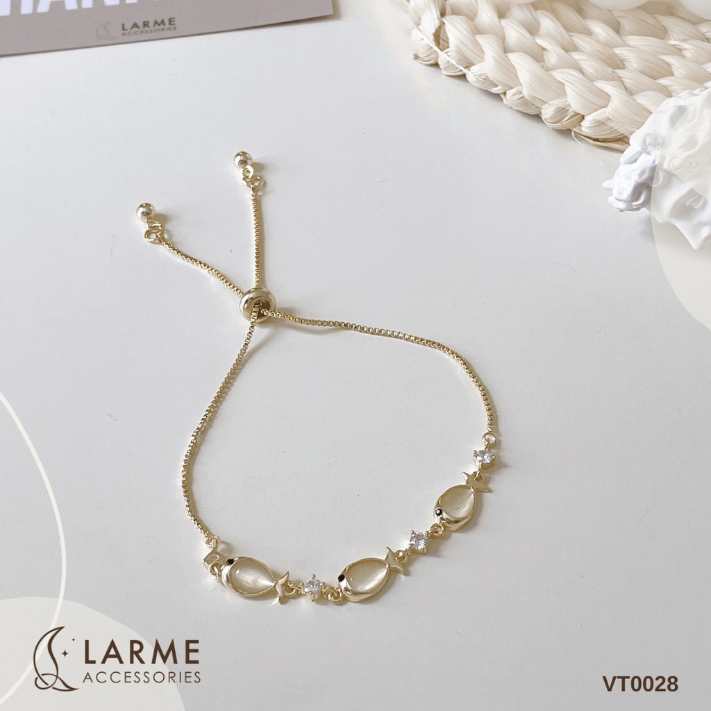 Vòng tay, lắc tay hình con cá chất liệu titan Larme Accessories - VT0028