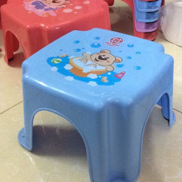 Ghế ngồi  có chân cao su chống trơn