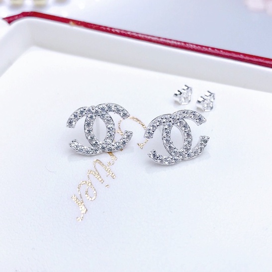 Bông tai bạc chữ Chanel nhỏ đính đá - SB16150