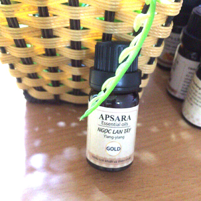 Sale sốc tinh dầu xông lọ 10ml hương hoa Ngọc lan tây. Coá nhiều tác dụng tốt cho sức khỏe