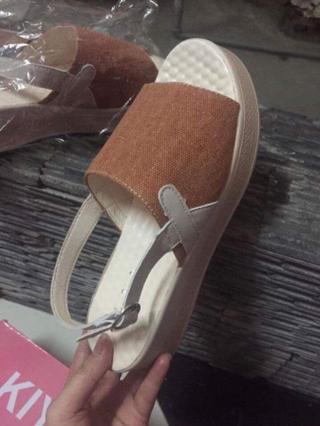 Sandal đế bánh mì thời trang