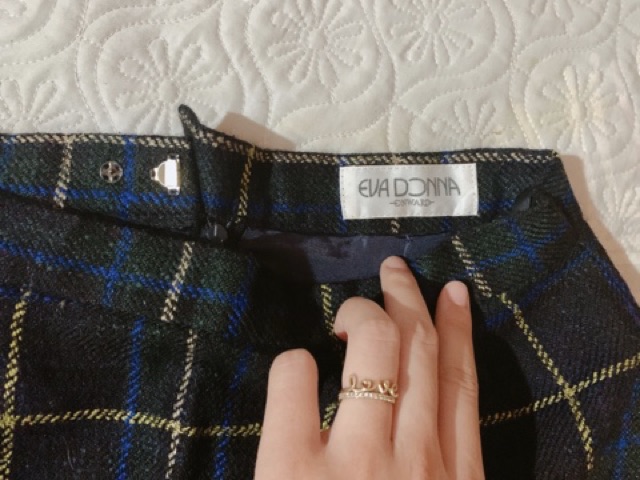 Chân váy dạ kẻ dáng dài 89k