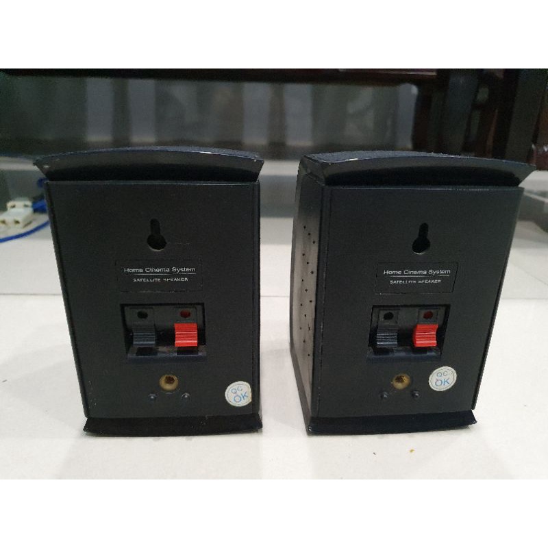 Cặp loa vệ tinh Microlab Đã qua sử dụng
