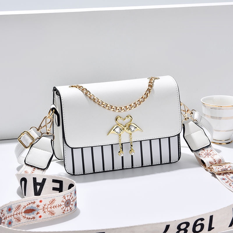 Túi Xách Da Mềm Cao Cấp Hình Vuông Cỡ Nhỏ Phong Cách Hàn Quốc Dễ Phối Đồ Thời Trang Cho Nữ